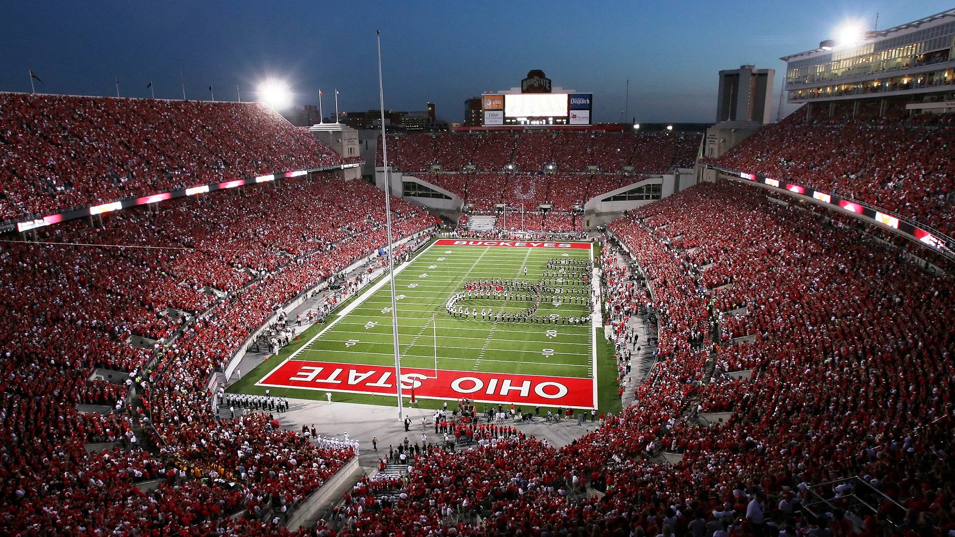 欧洲杯决战夜：战术变革引爆火花！，欧洲杯决赛战报